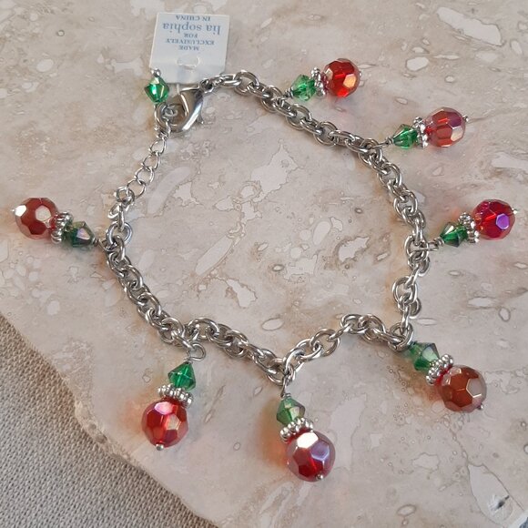 Lia Sophia NWT Red & Green Dangle Holiday Christmas Style Silver Charm Bracelet - Picture 1 of 7